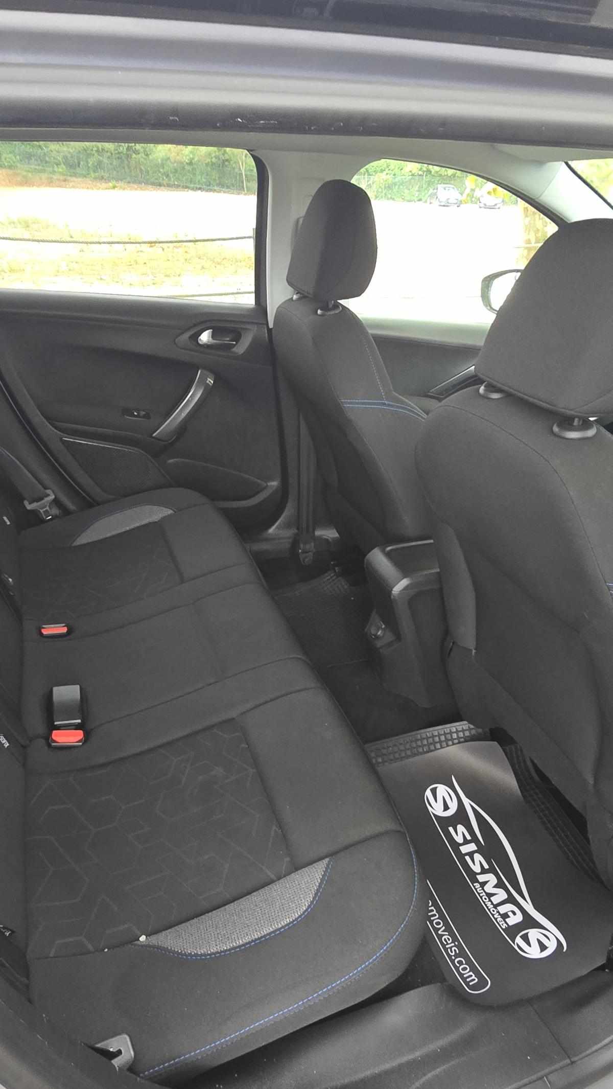 peugeot-2008-2018-gasolina-1199cc