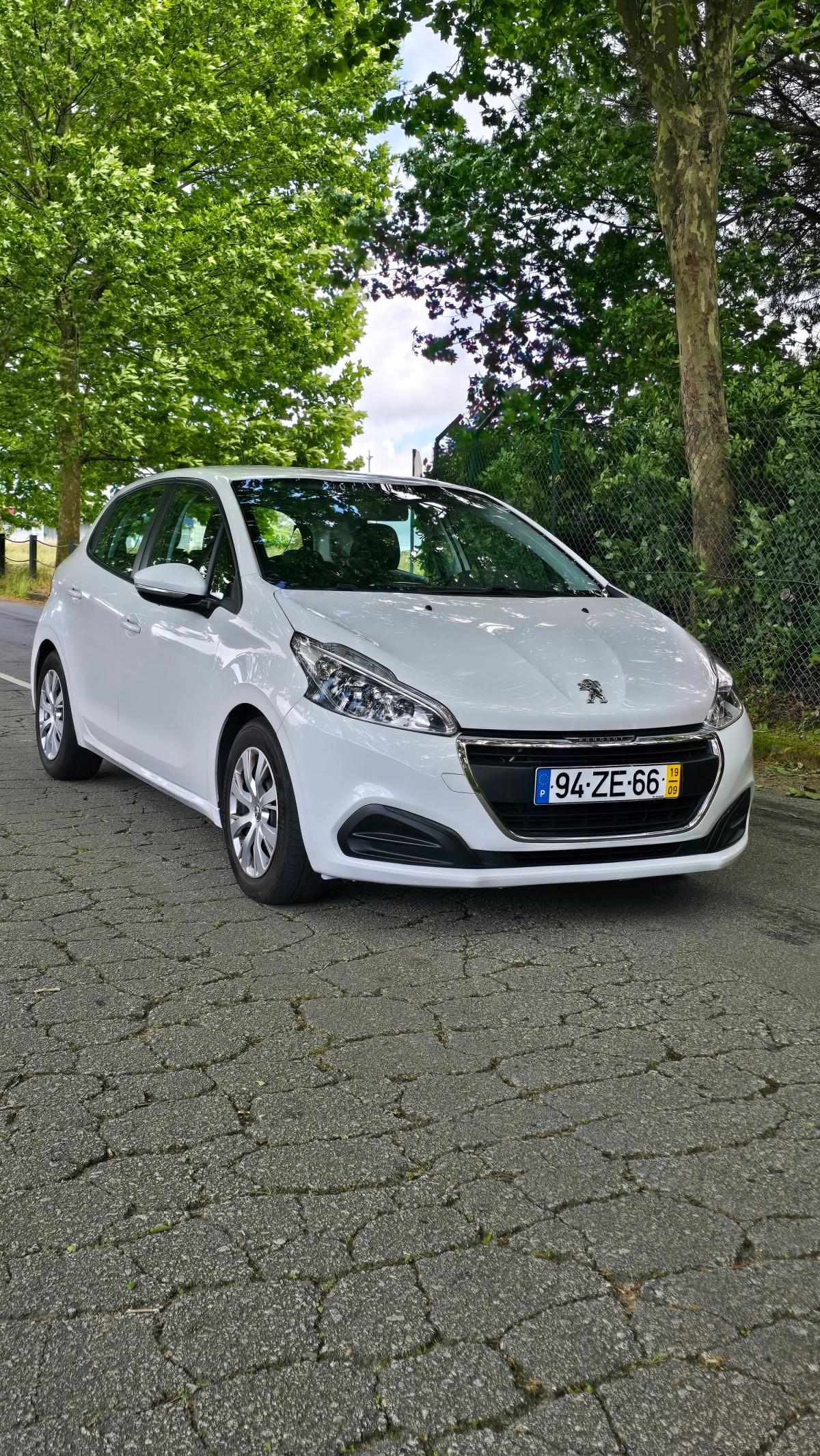 peugeot-208-2019-diesel-1499cc
