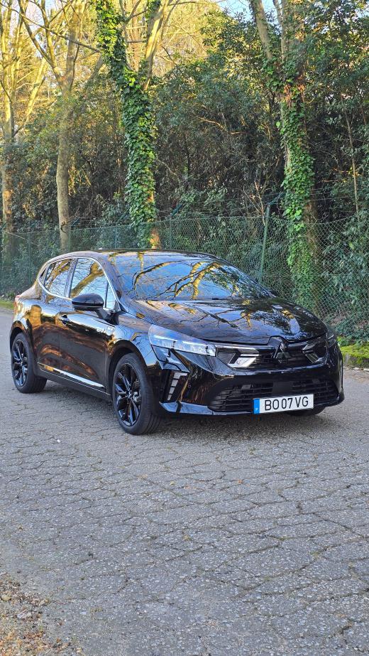 mitsubishi-colt-2024-hibrido-a-gasolina-1598cc