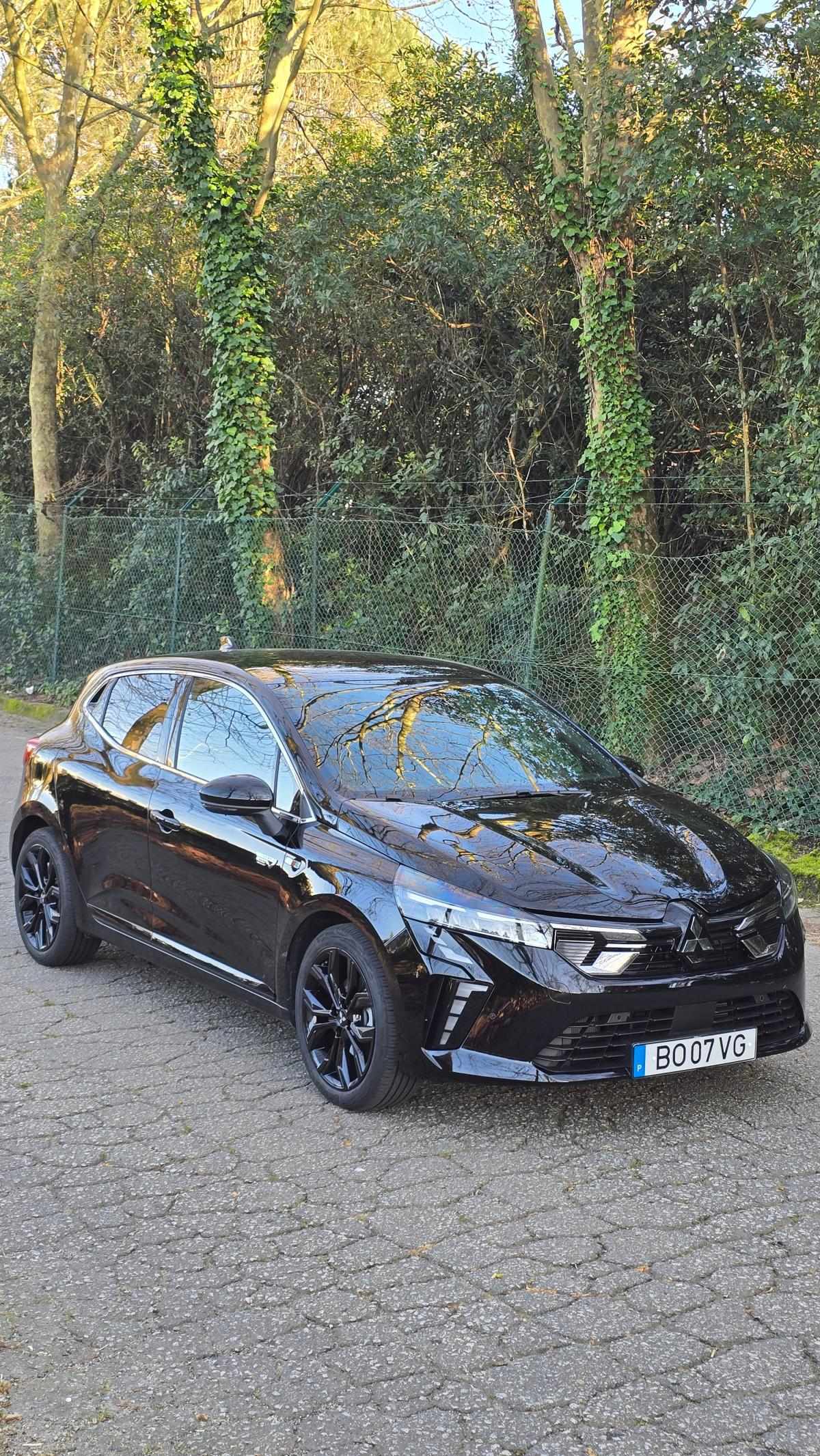 mitsubishi-colt-2024-hibrido-a-gasolina-1598cc