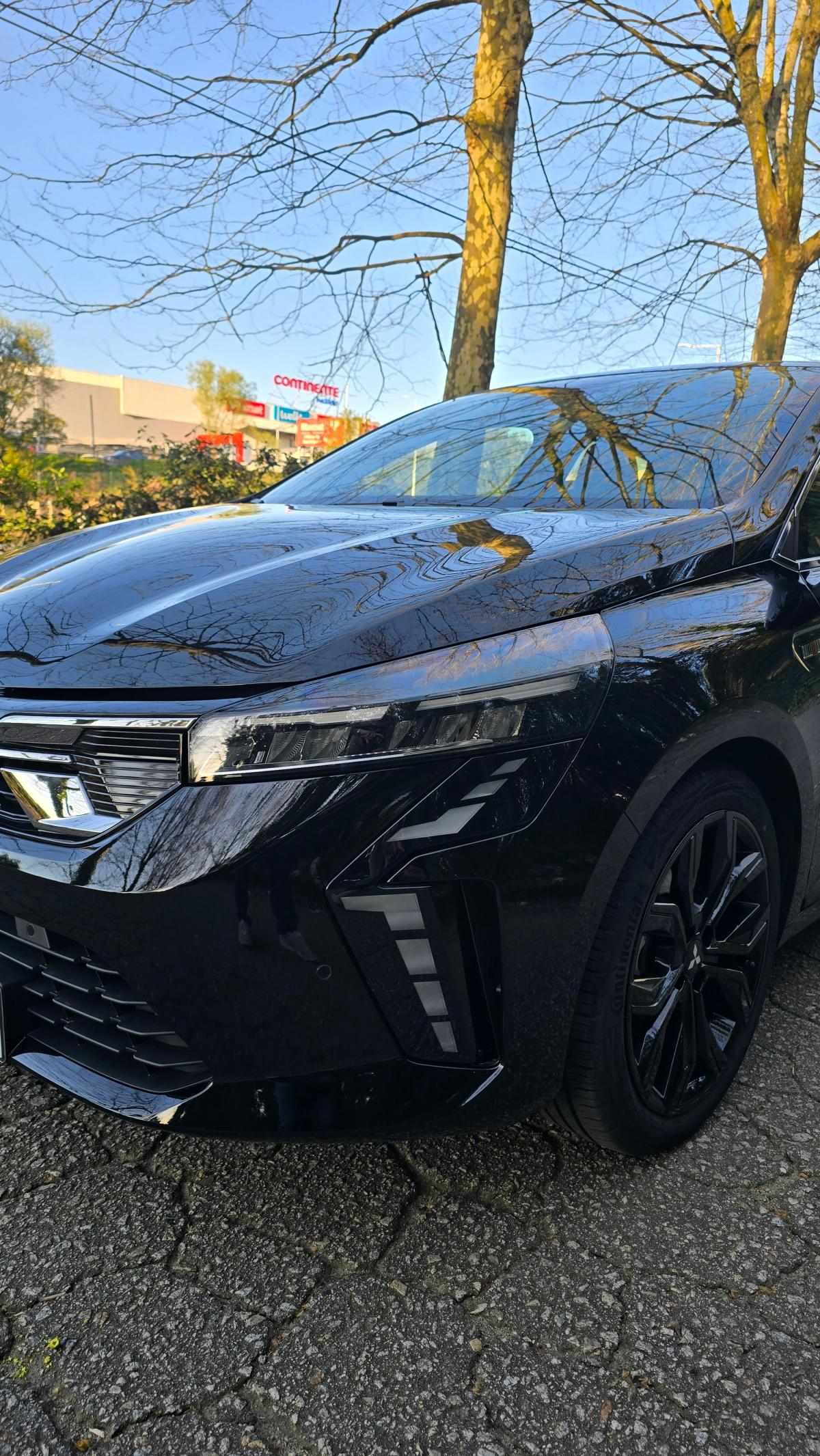 mitsubishi-colt-2024-hibrido-a-gasolina-1598cc
