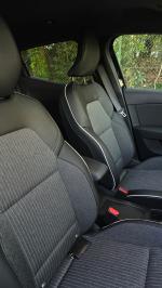 mitsubishi-colt-2024-hibrido-a-gasolina-1598cc