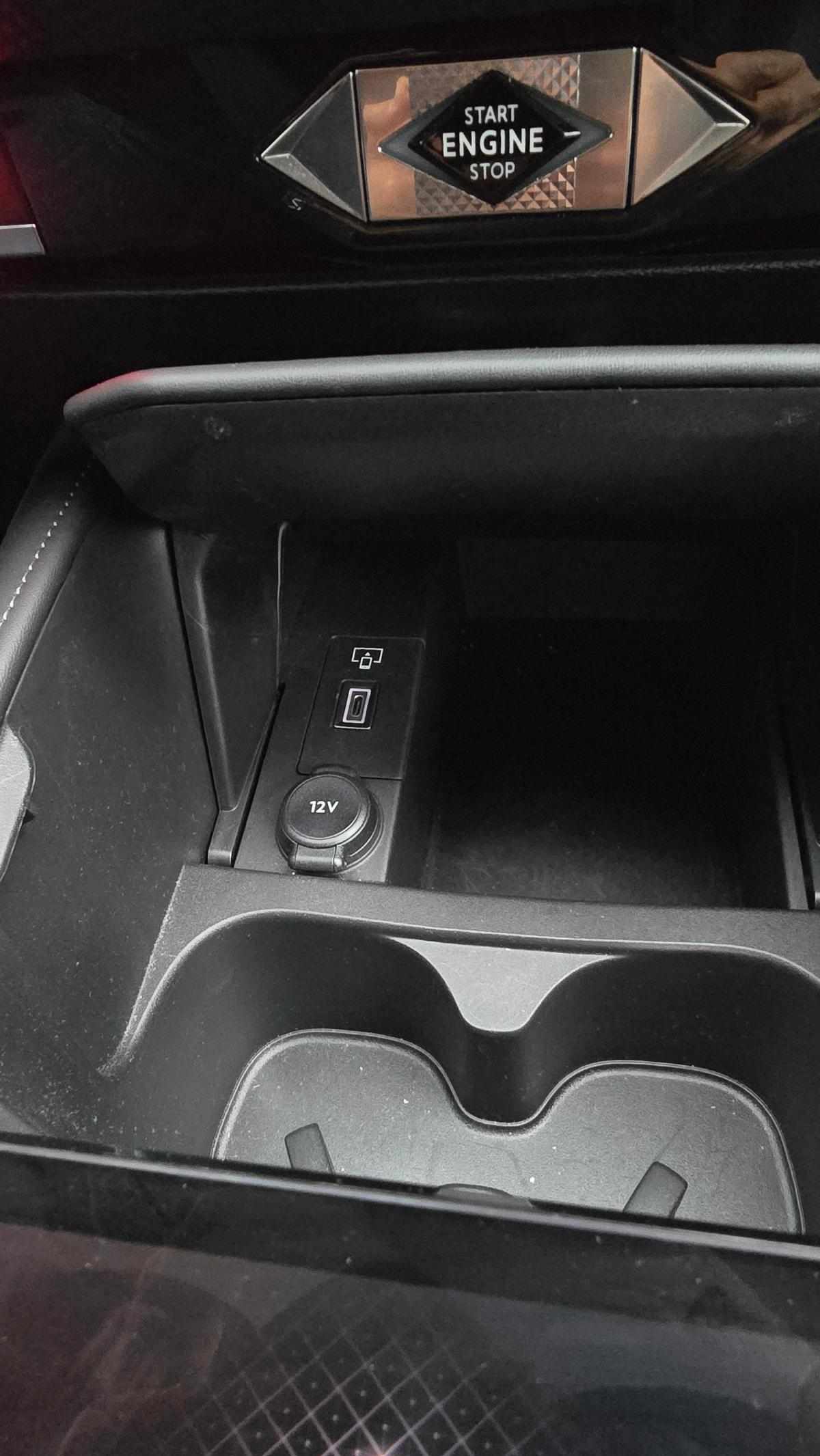 ds-ds-4-2022-hibrido-a-gasolina-1598cc