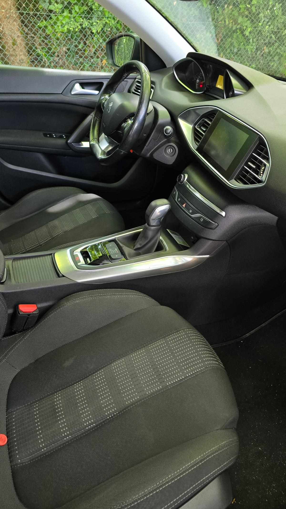 peugeot-308-2015-diesel-1560cc