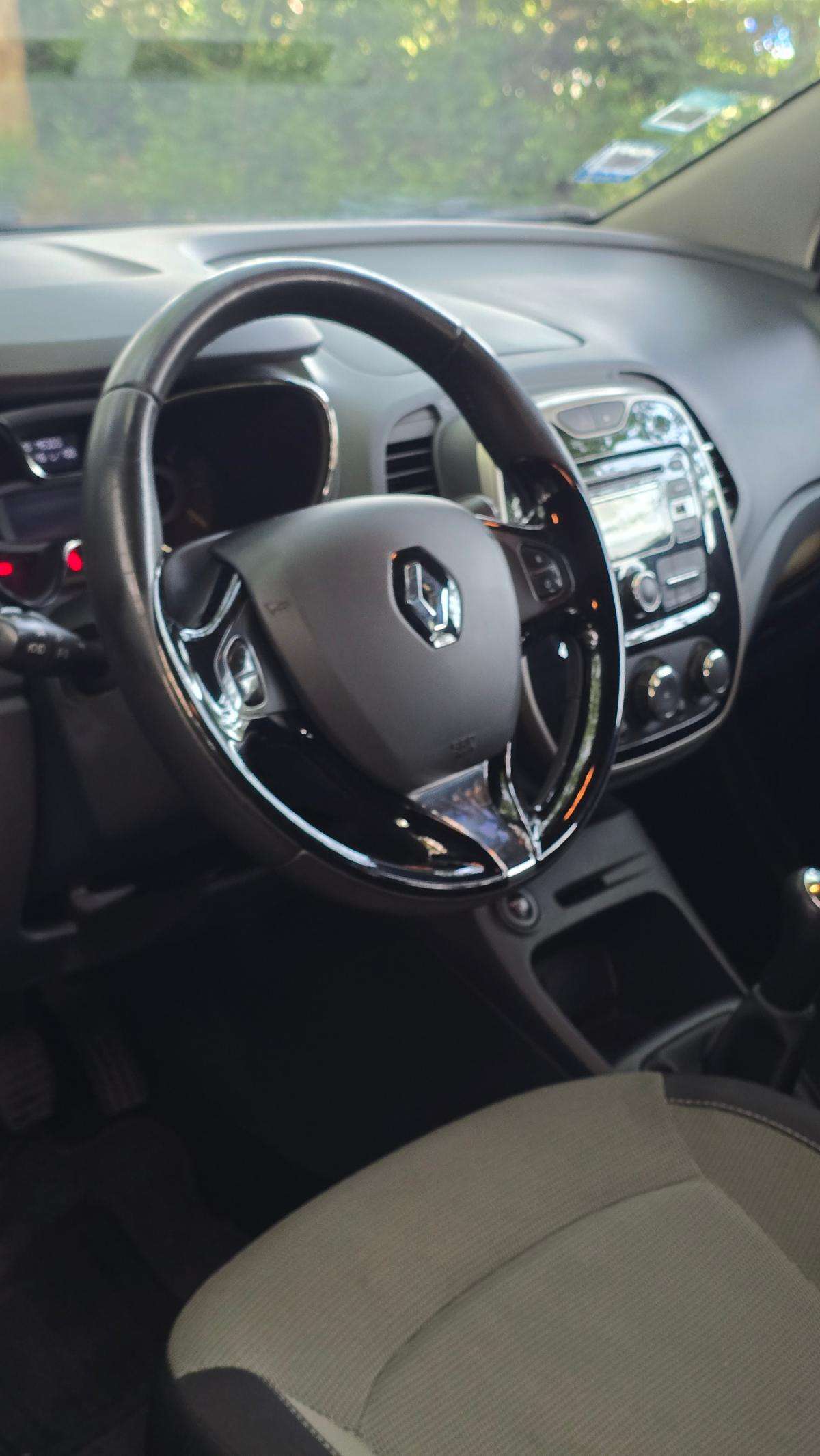 renault-captur-2013-diesel-1461cc