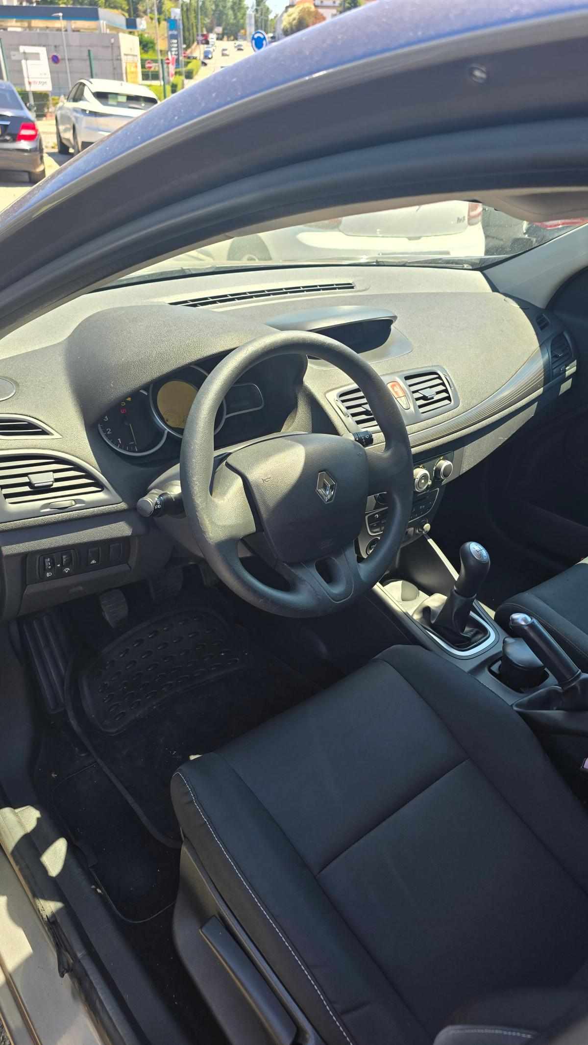 renault-megane-break-2011-diesel-1461cc