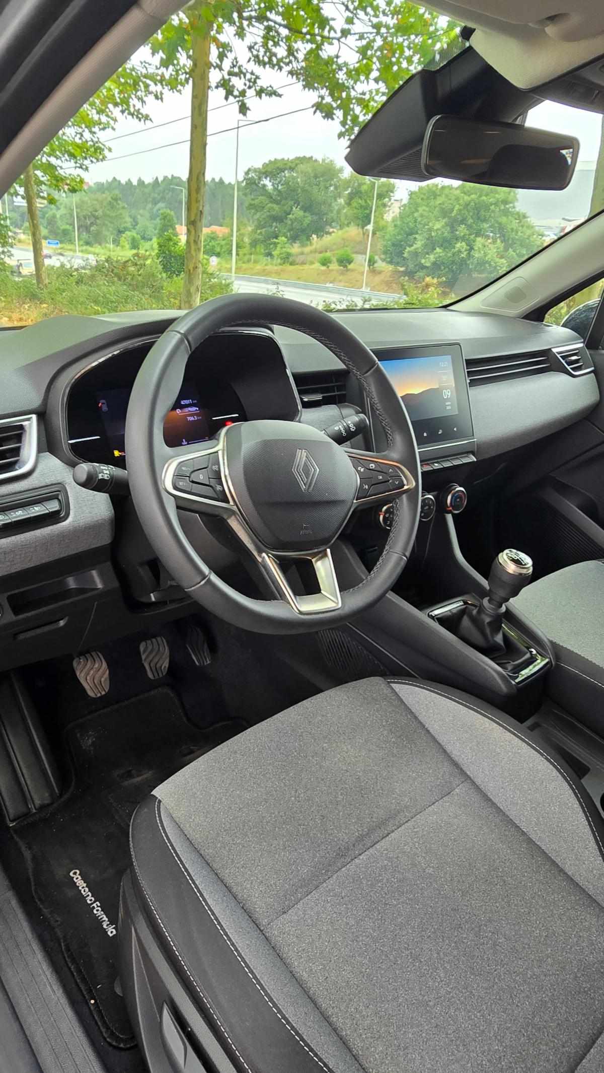 renault-clio-2024-gpl-999cc