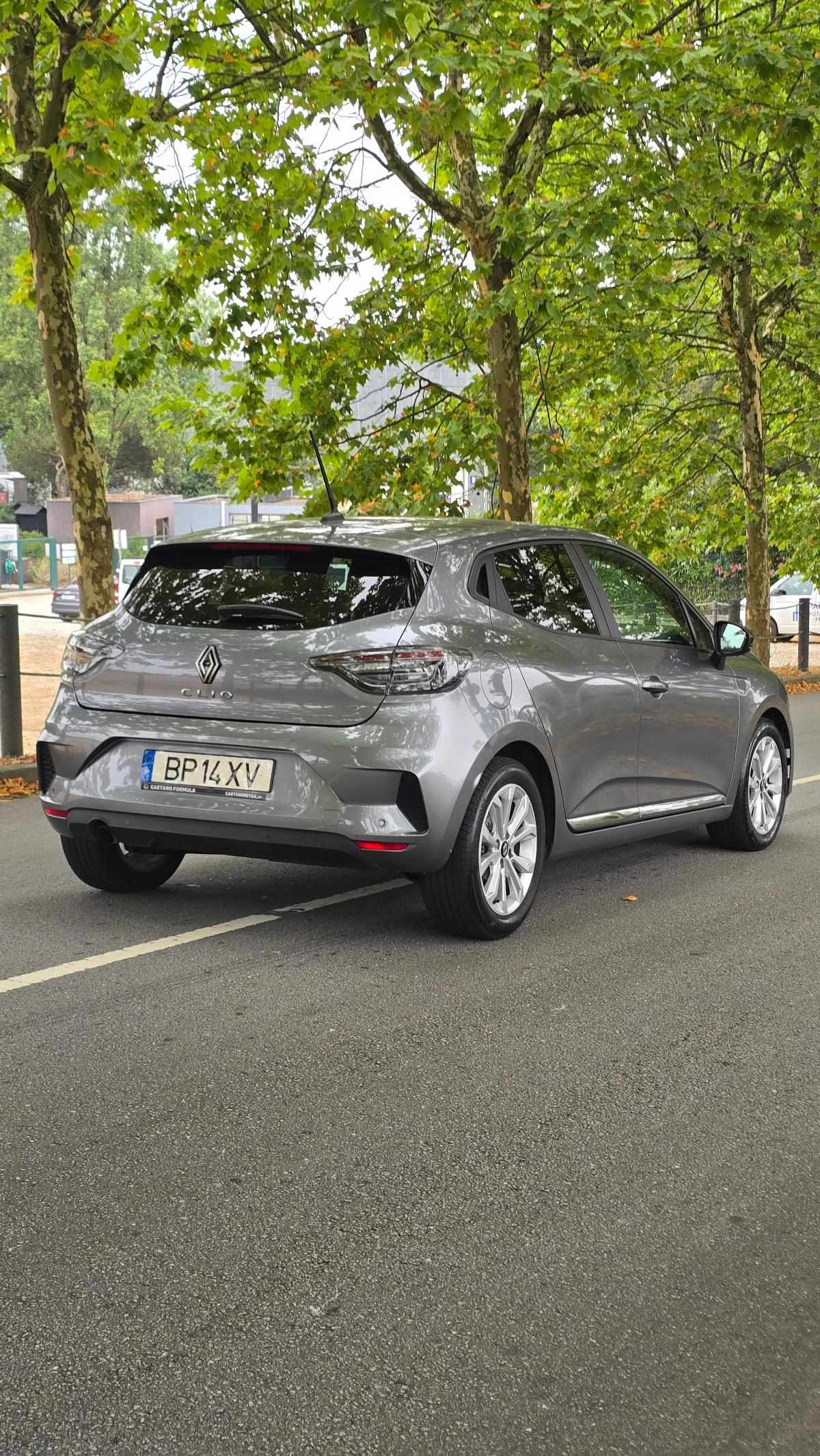 renault-clio-2024-gpl-999cc