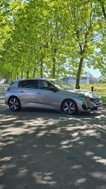 peugeot-308-2021-diesel-1499cc