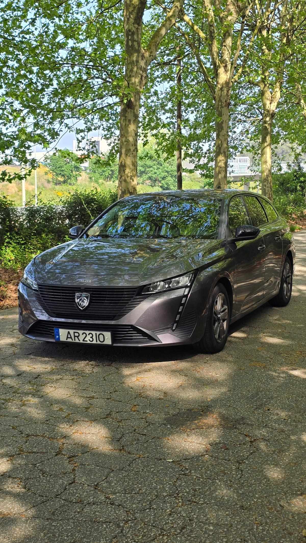 peugeot-308-sw-2022-diesel-1499cc