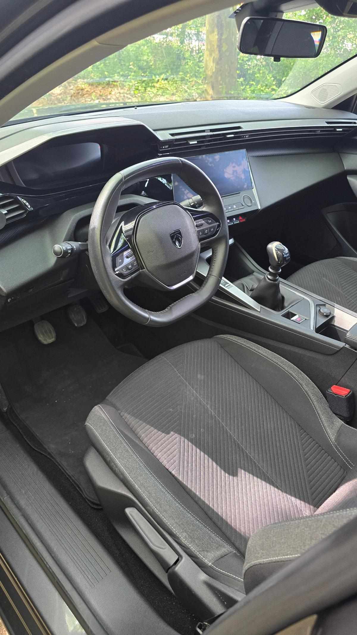 peugeot-308-sw-2022-diesel-1499cc