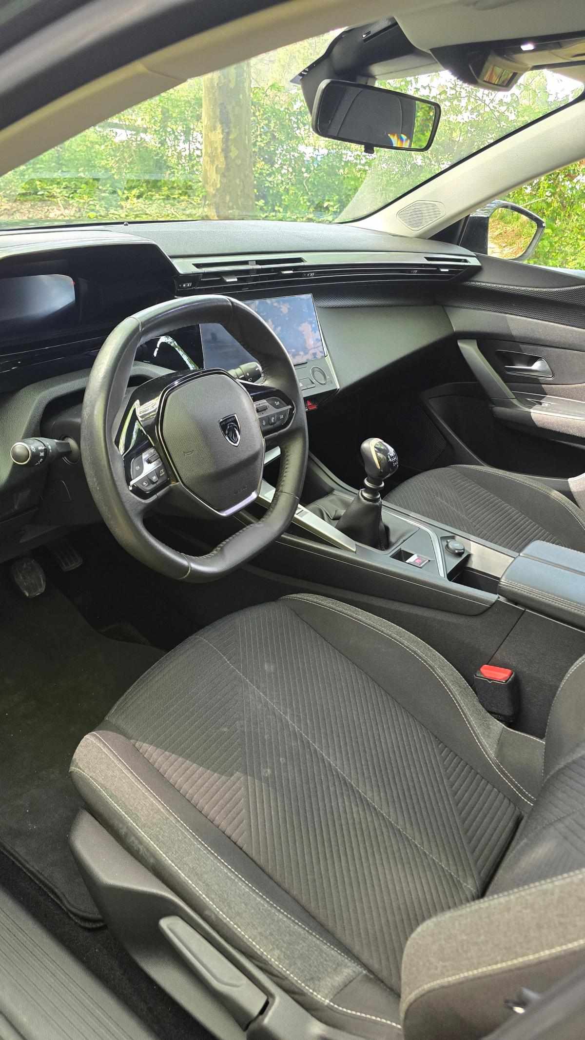 peugeot-308-sw-2022-diesel-1499cc