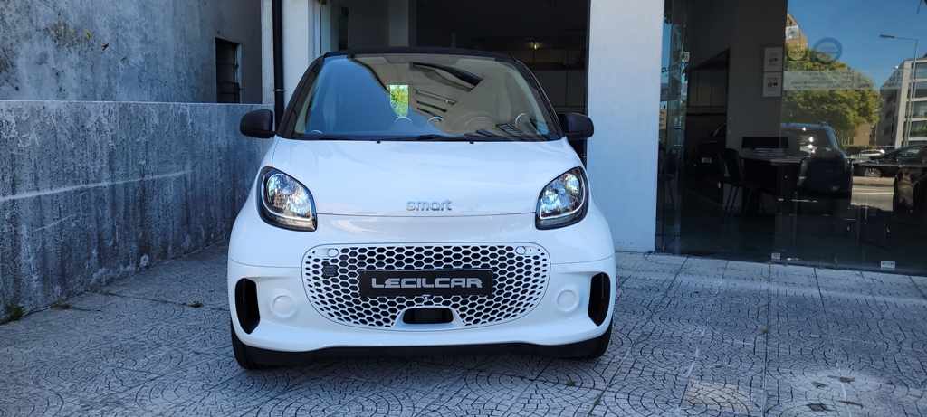 smart-fortwo-17-6-kwh-2020-eletrico
