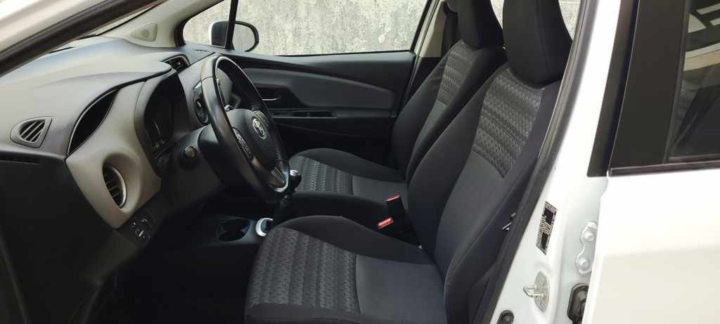 toyota-yaris-1-33-dual-vvt-i-2017-gasolina-1329cc
