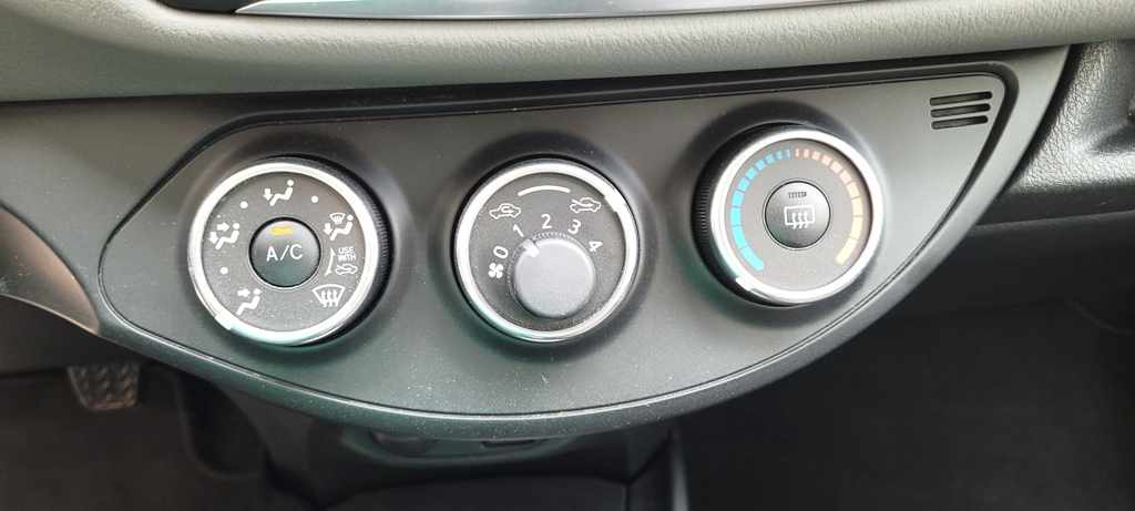 toyota-yaris-1-33-dual-vvt-i-2017-gasolina-1329cc