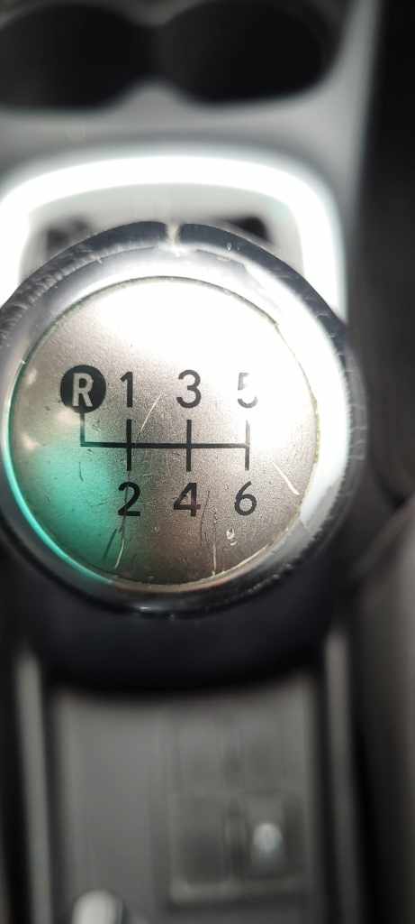 toyota-yaris-1-33-dual-vvt-i-2017-gasolina-1329cc