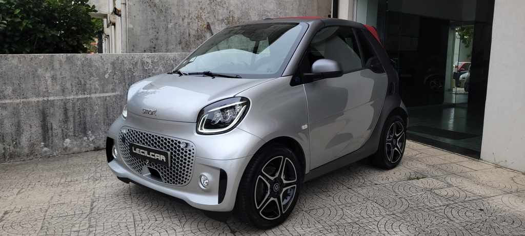 smart-fortwo-2023-eletrico