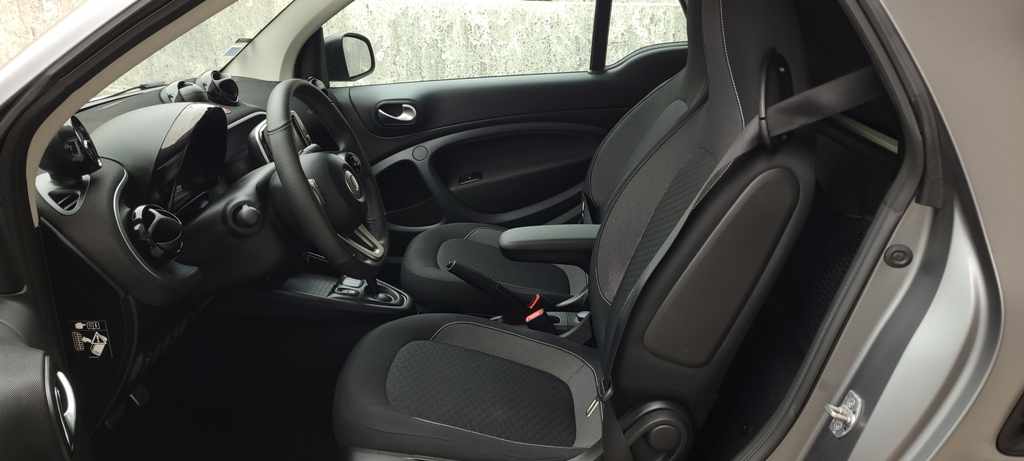 smart-fortwo-2023-eletrico