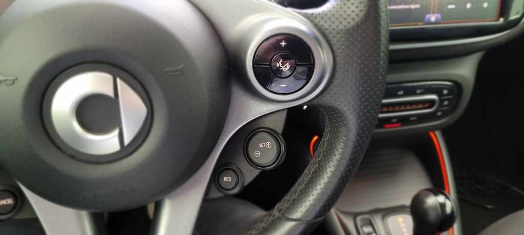 smart-fortwo-17-6-kwh-2021-eletrico