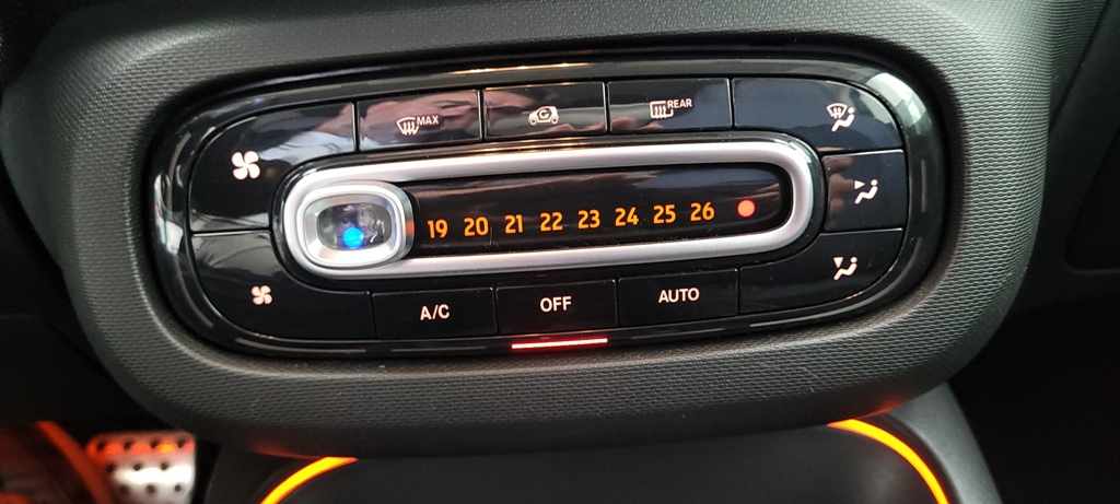 smart-fortwo-17-6-kwh-2021-eletrico