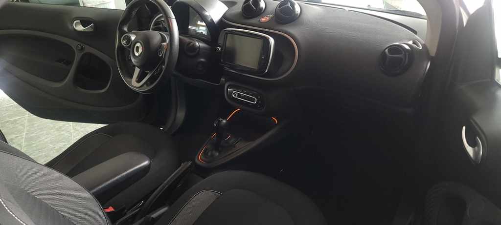 smart-fortwo-17-6-kwh-2021-eletrico