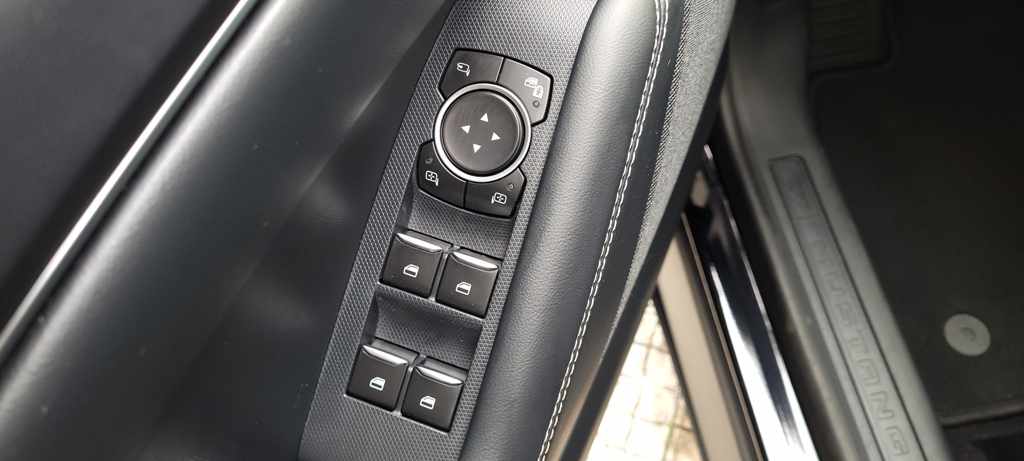 ford-mustang-mach-e-standard-range-2023-eletrico