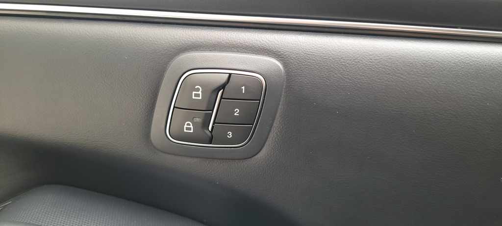 ford-mustang-mach-e-standard-range-2023-eletrico