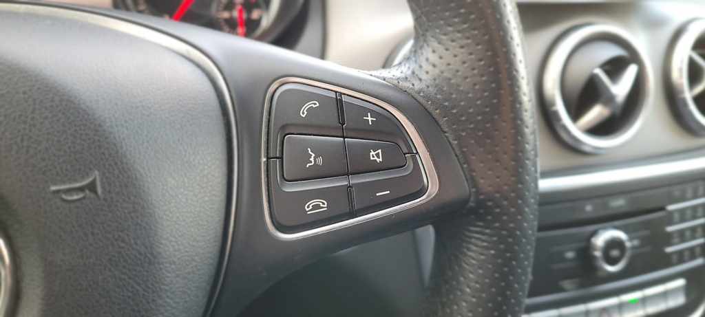 mercedes-benz-cla-180-d-blueefficiency-shooting-brake-2017-diesel-1461cc