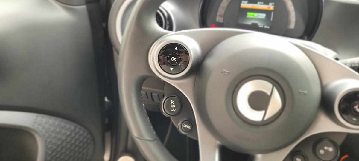 smart-fortwocoupe-passion-pack-2024-gasolina-999cc