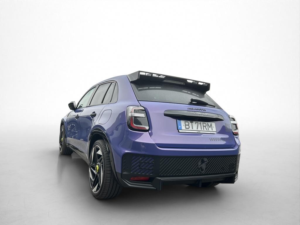 abarth-500-2025-eletrico-0cc