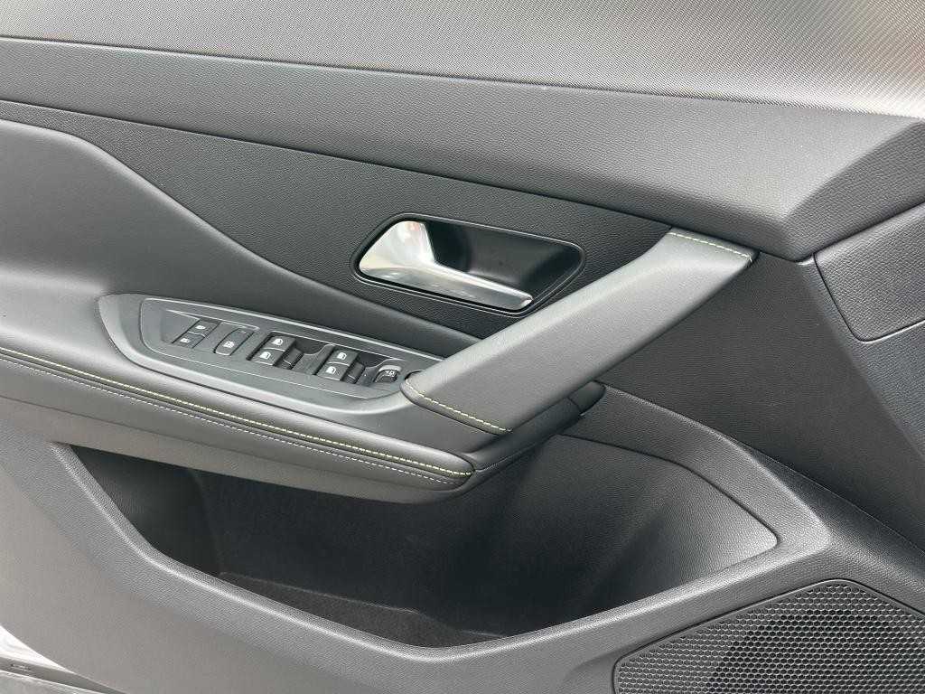peugeot-408-2025-eletrico-0cc