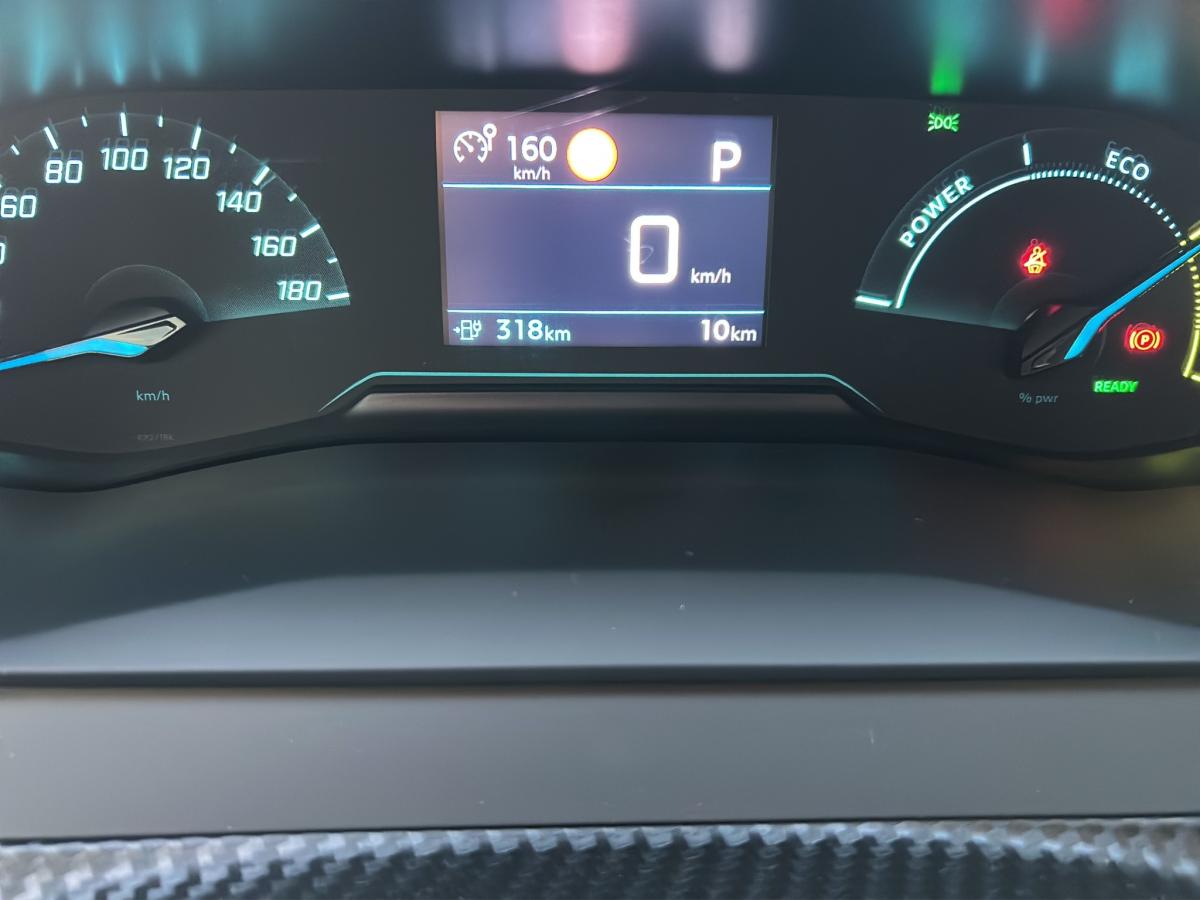 peugeot-208-2025-eletrico-0cc