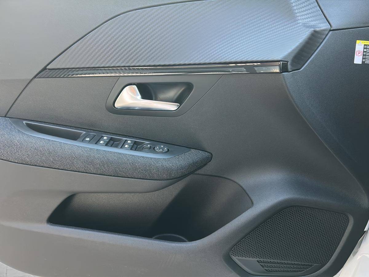 peugeot-208-2025-eletrico-0cc