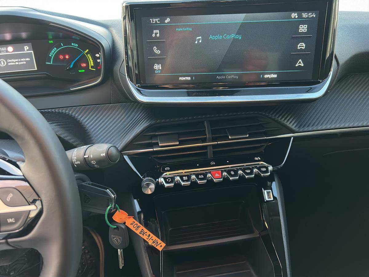 peugeot-208-2025-eletrico-0cc