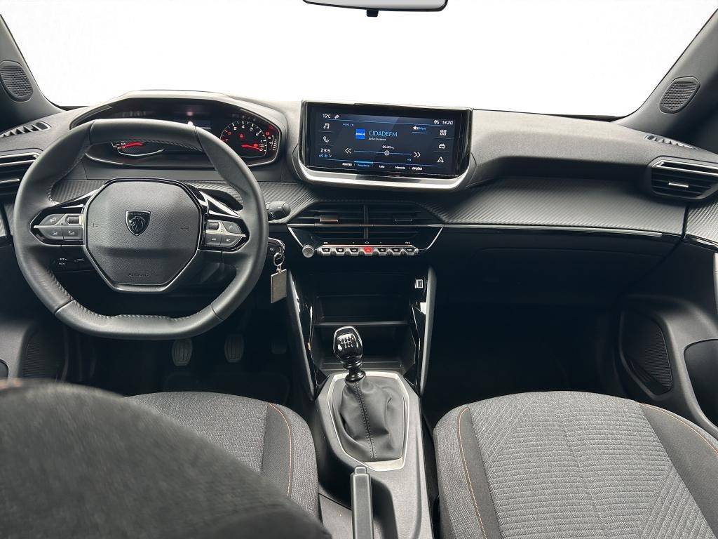 peugeot-2008-2025-gasolina-1199cc