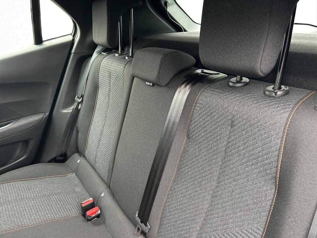 peugeot-2008-2025-gasolina-1199cc