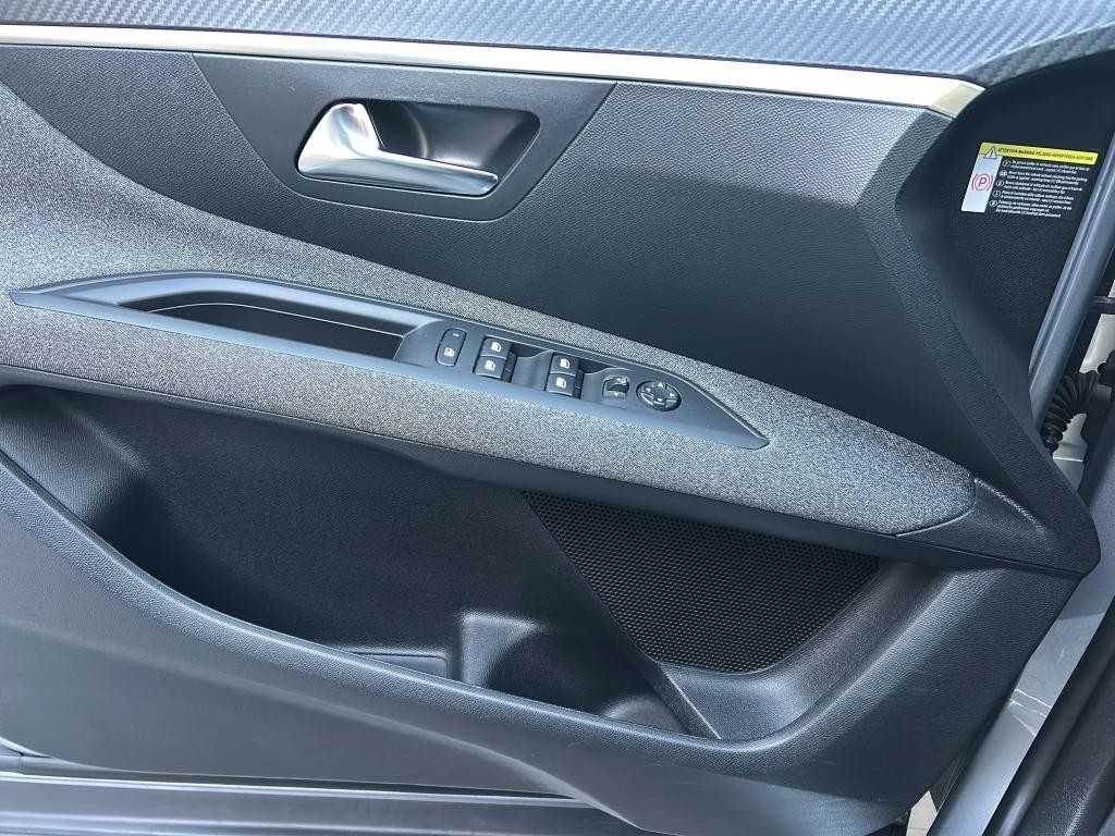 peugeot-3008-2021-diesel-1499cc