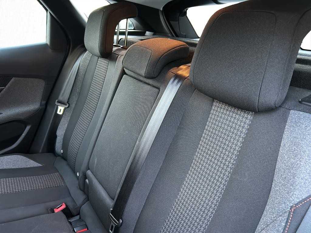 peugeot-3008-2021-diesel-1499cc