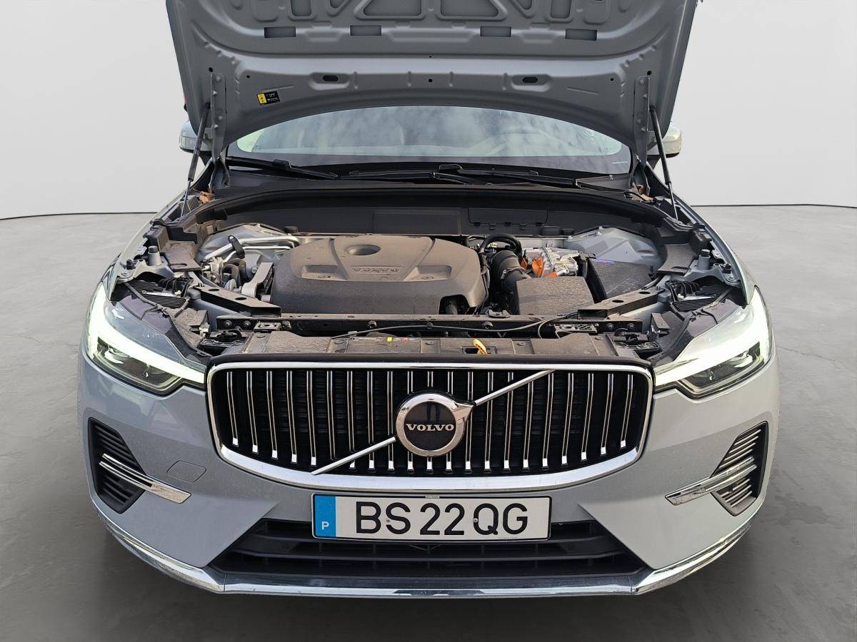 volvo-xc60-2025-hibrido-a-gasolina-1969cc