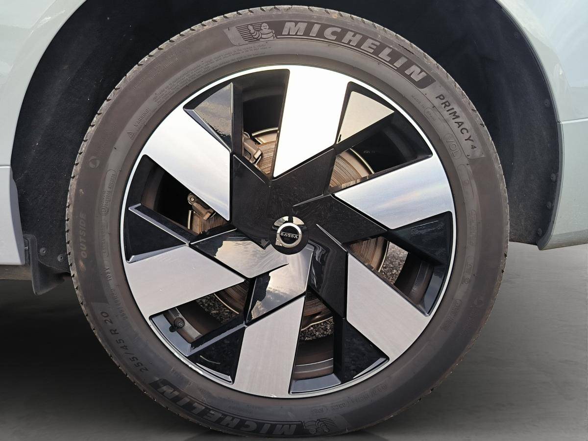 volvo-xc60-2025-hibrido-a-gasolina-1969cc