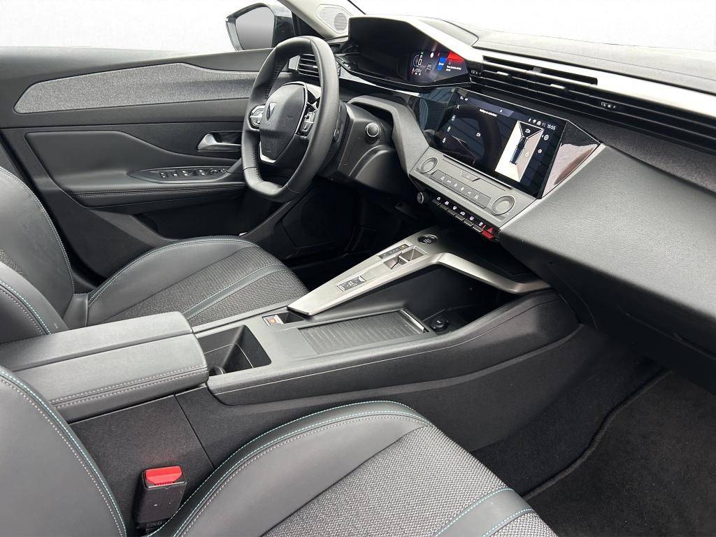 peugeot-308-2025-diesel-1499cc