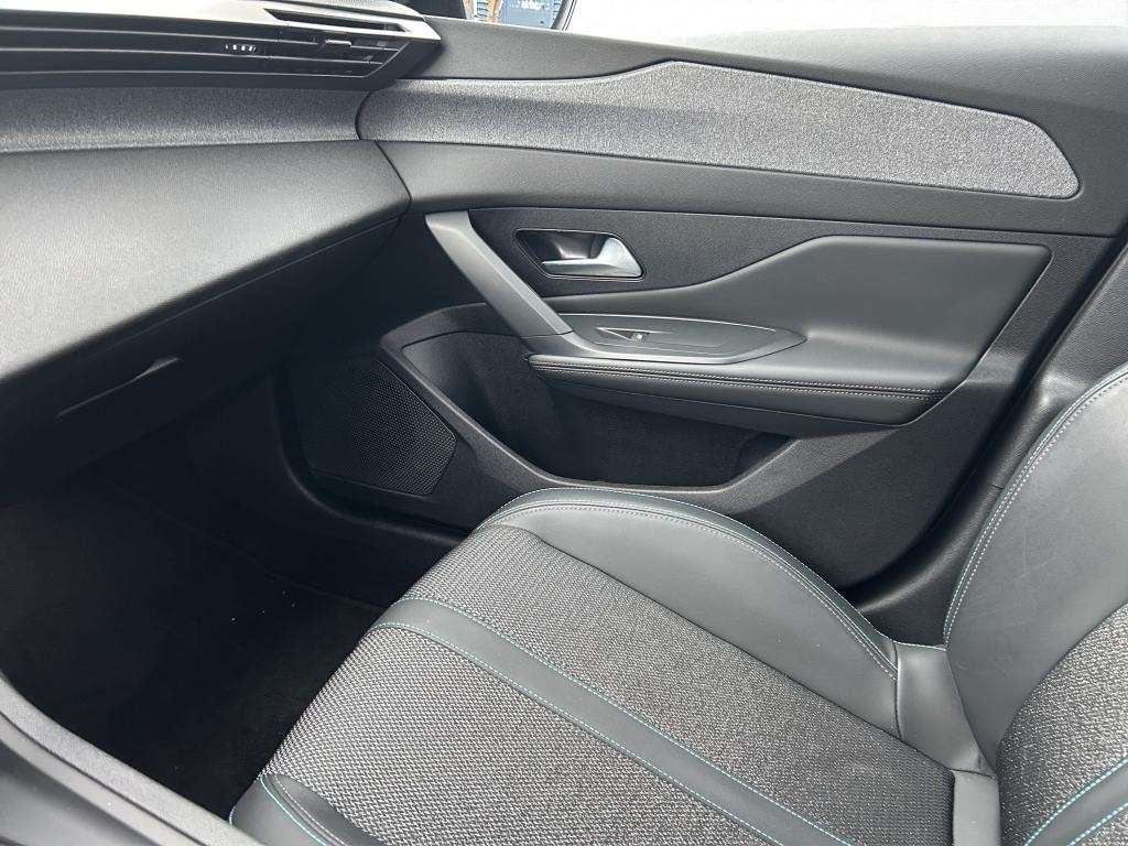 peugeot-308-2025-diesel-1499cc