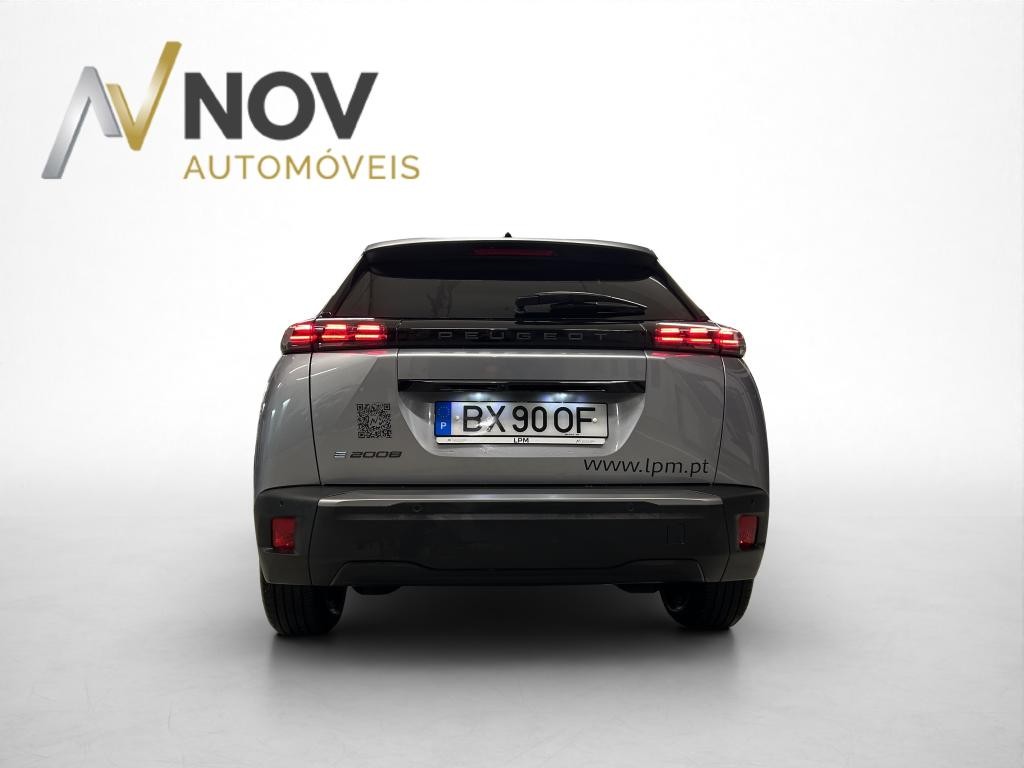 peugeot-2008-2025-eletrico-0cc