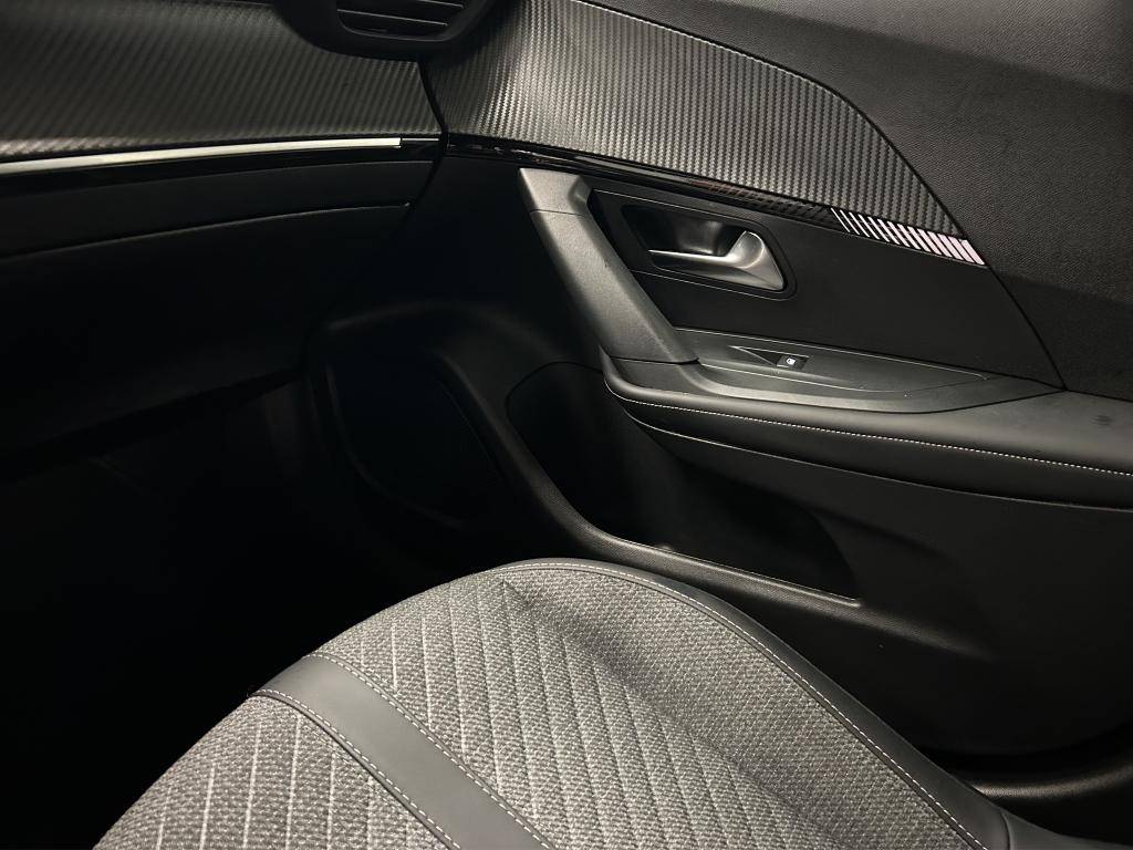 peugeot-2008-2025-eletrico-0cc