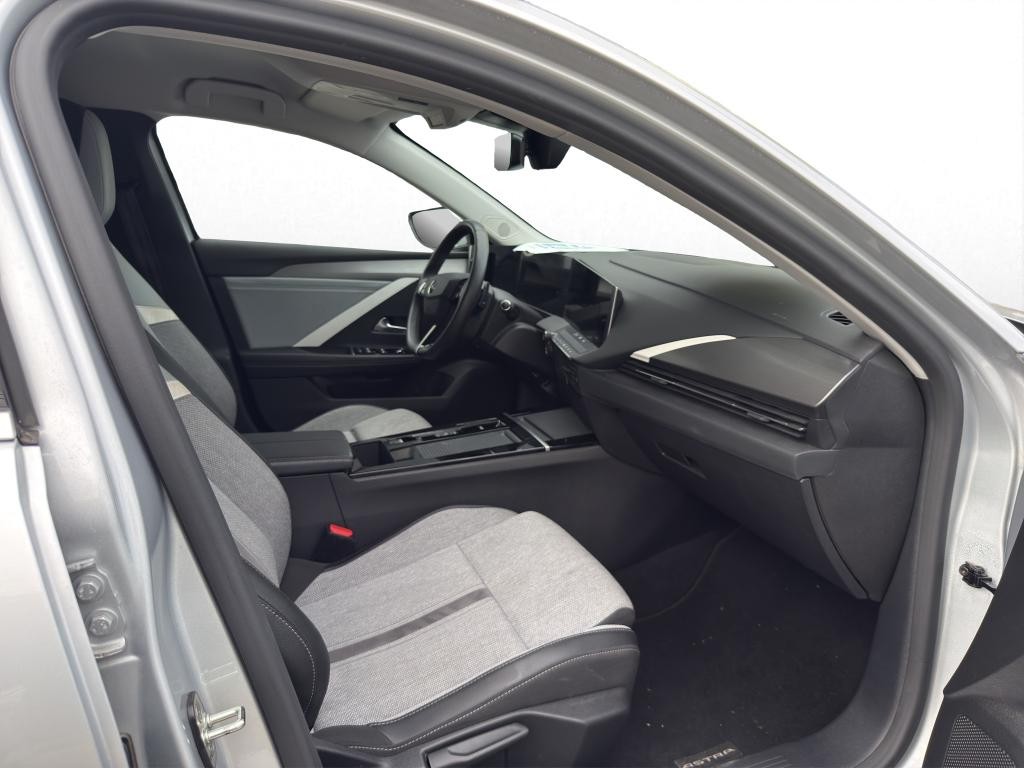 opel-astra-2023-diesel-1499cc