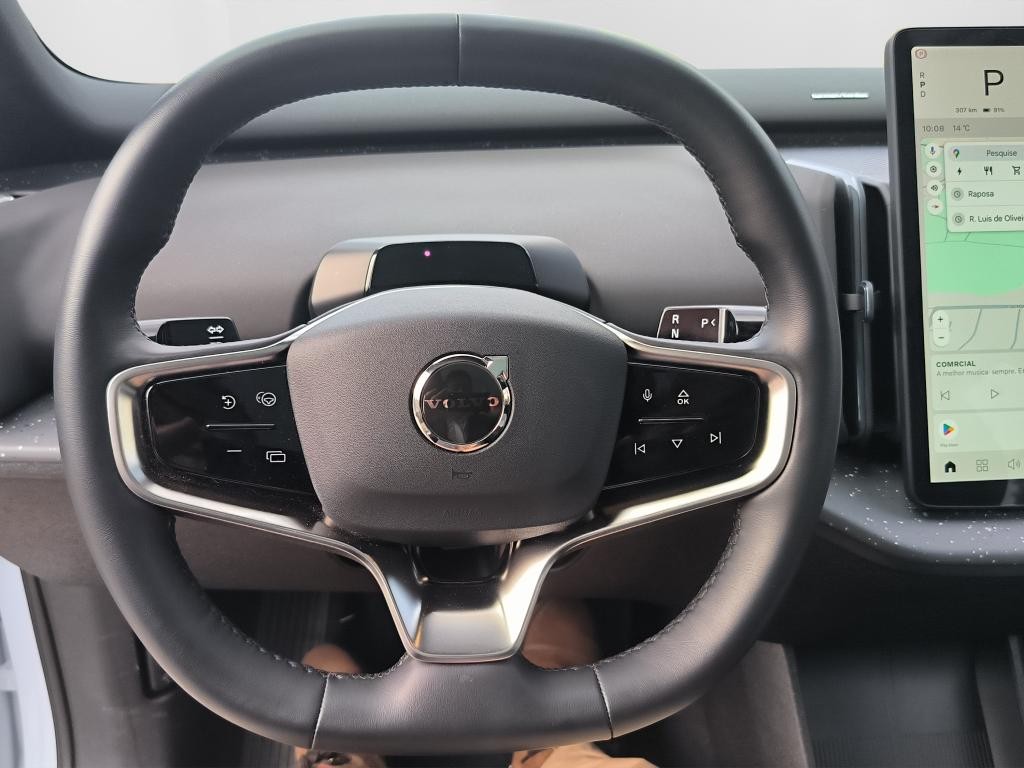 volvo-c30-2024-eletrico-0cc