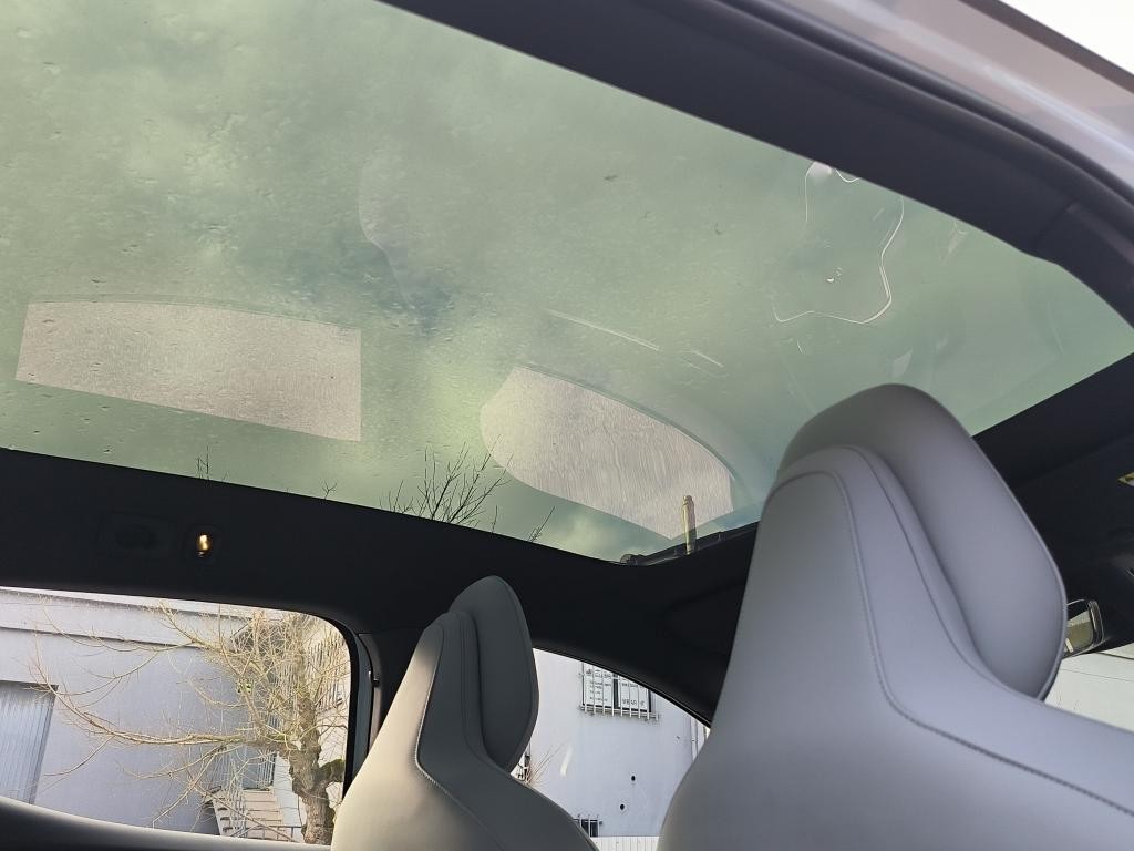 volvo-c30-2024-eletrico-0cc