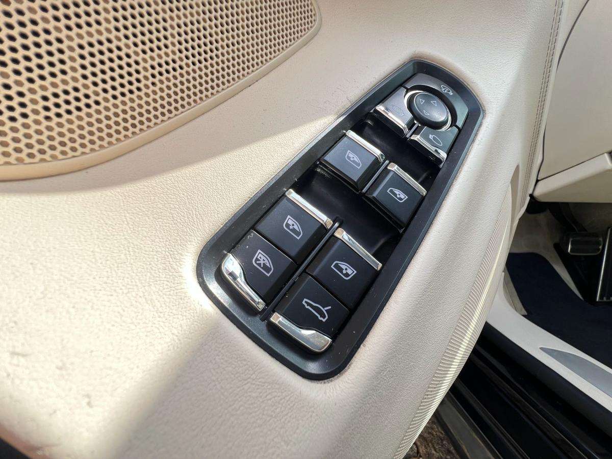 porsche-panamera-2010-gasolina-4806cc