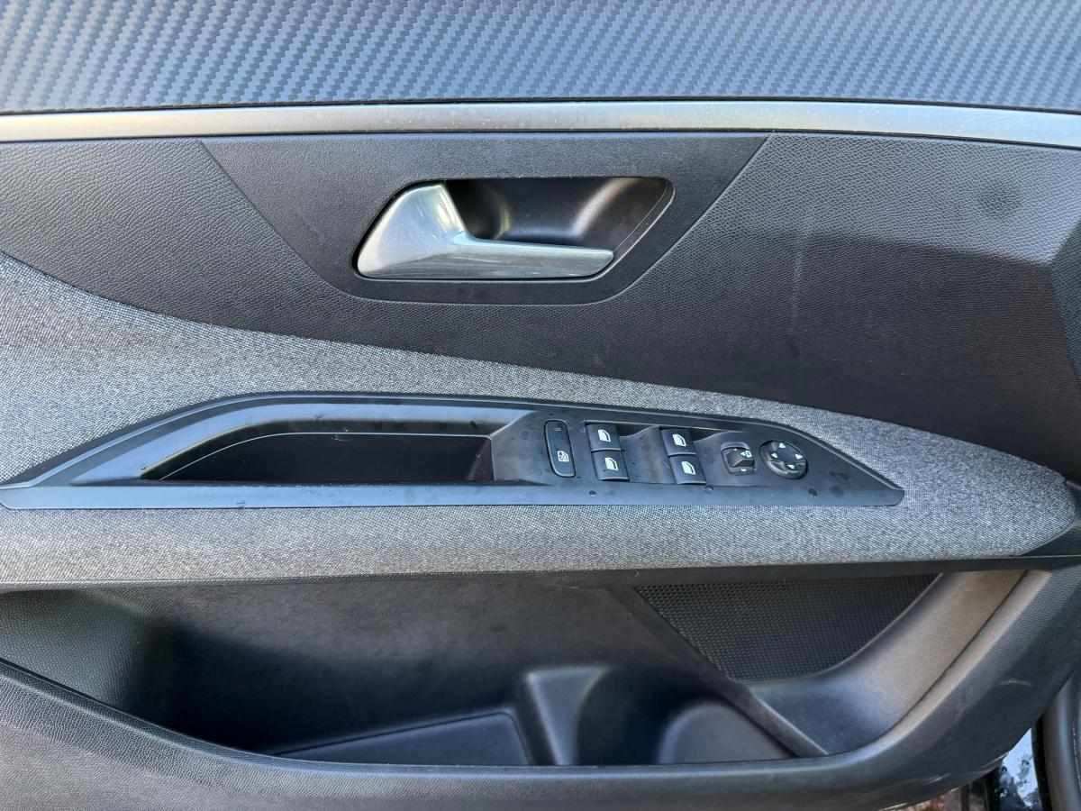 peugeot-3008-2021-gasolina-1199cc