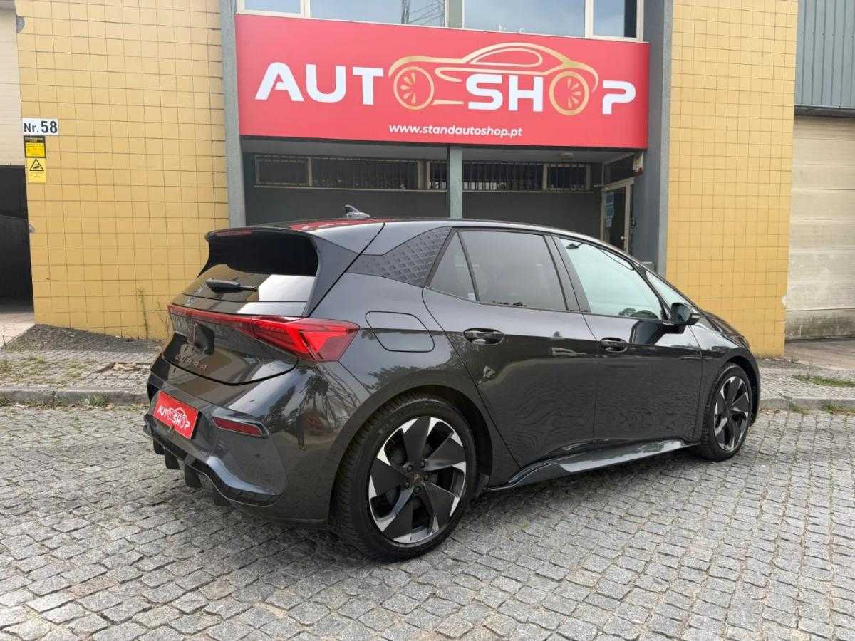 cupra-born-2023-eletrico-453cc